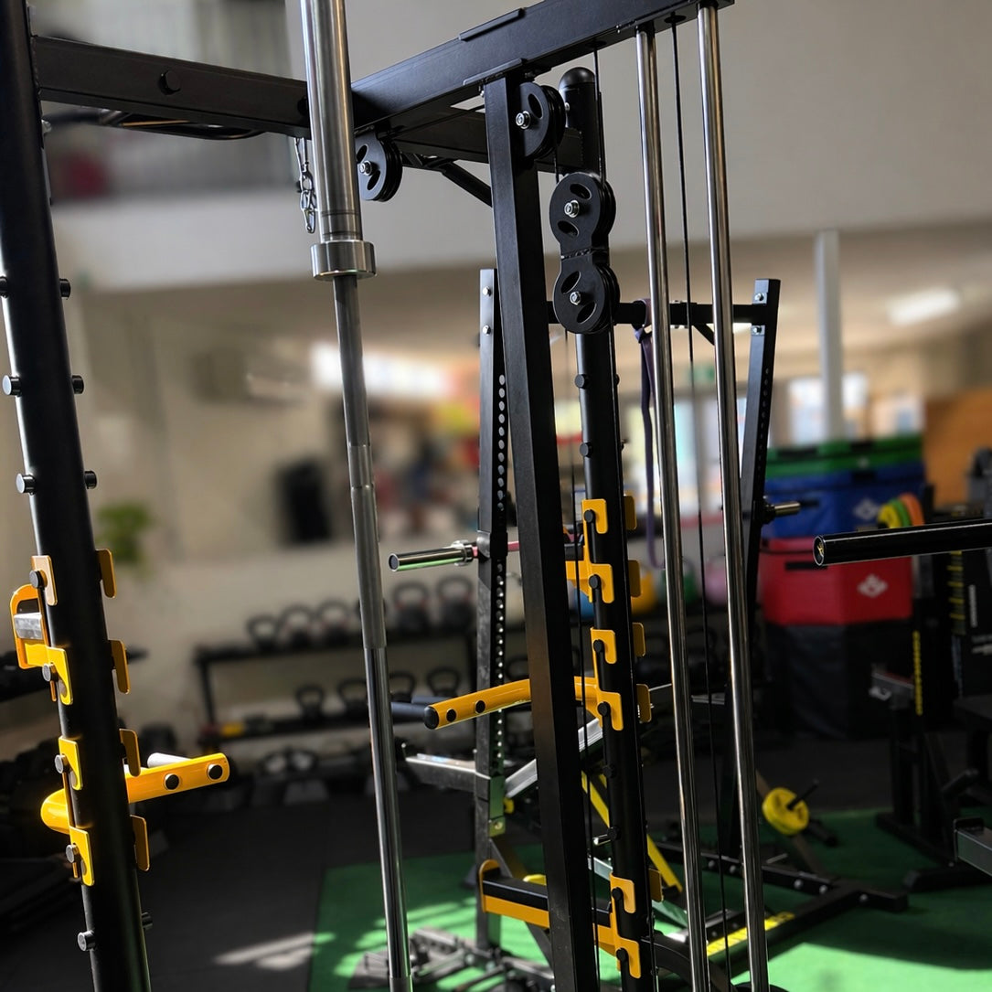 Commando Deluxe Elite Half Rack with Lat/Low Row