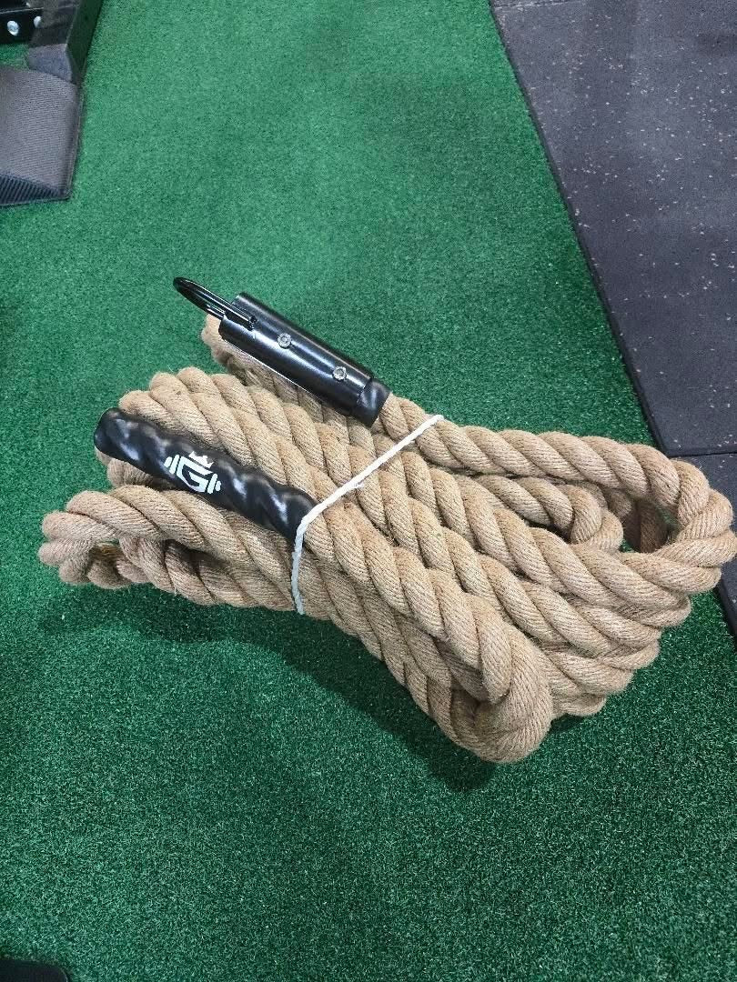 Nylon Elite Climbing Rope (Black) 1.5" x 7m