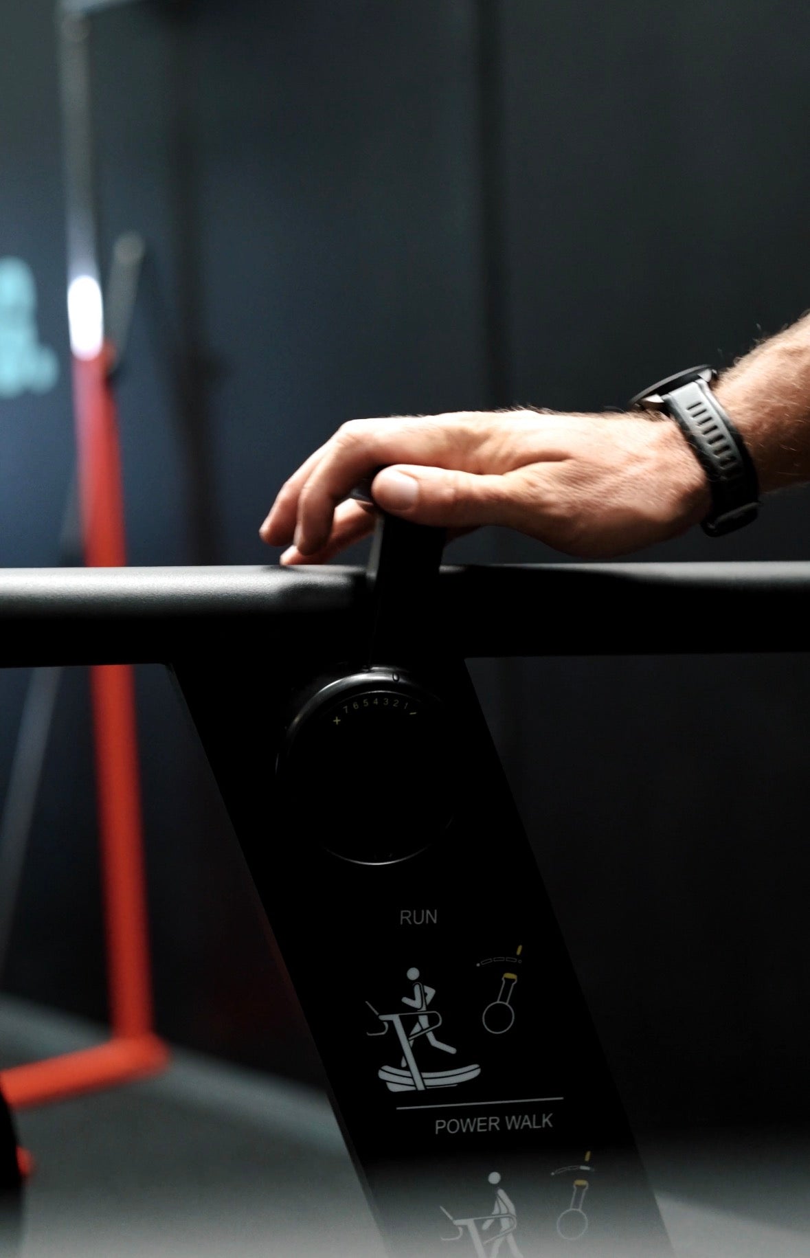 gymking-commercial-curved-treadmill