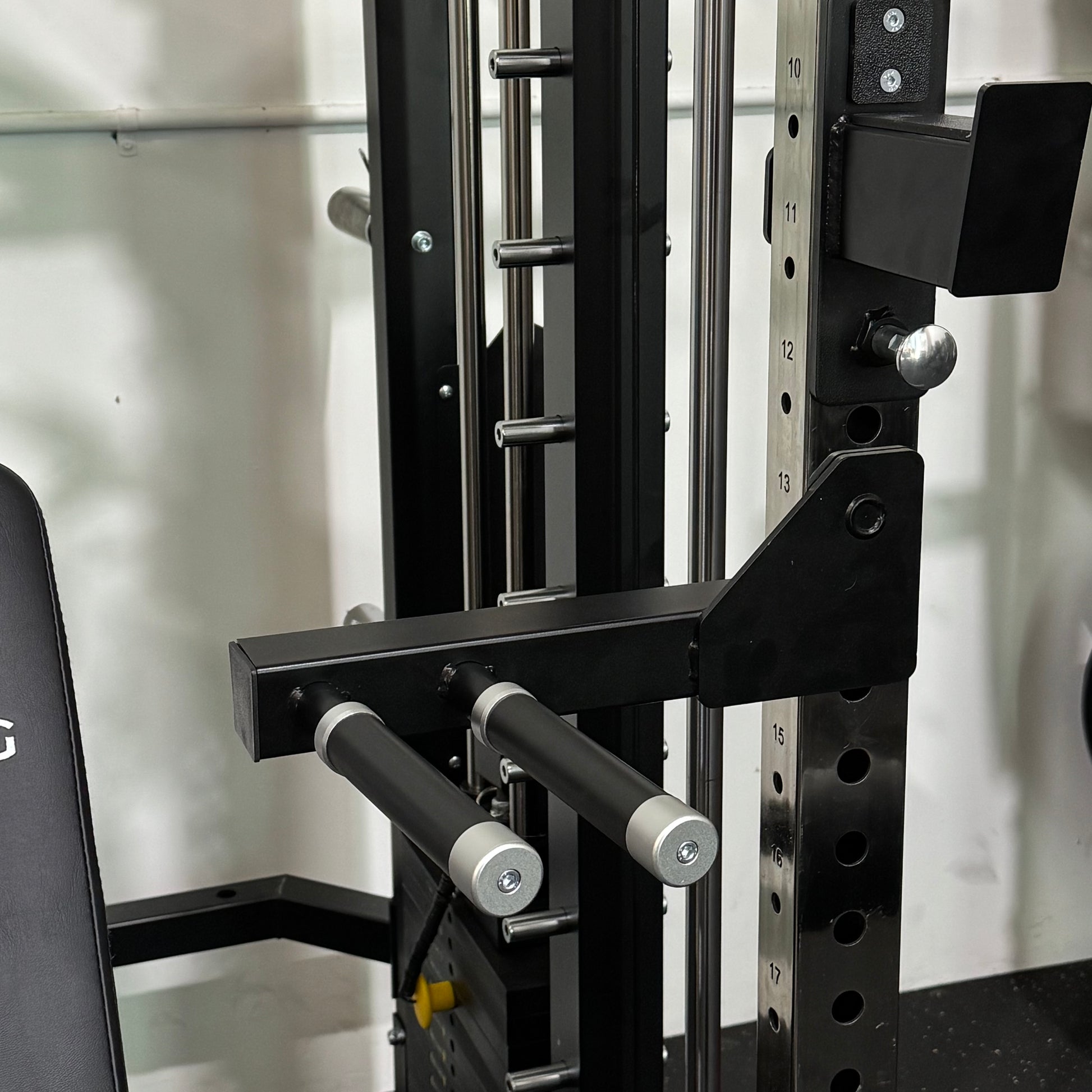 Gymking GK-6000 Dip Attachment