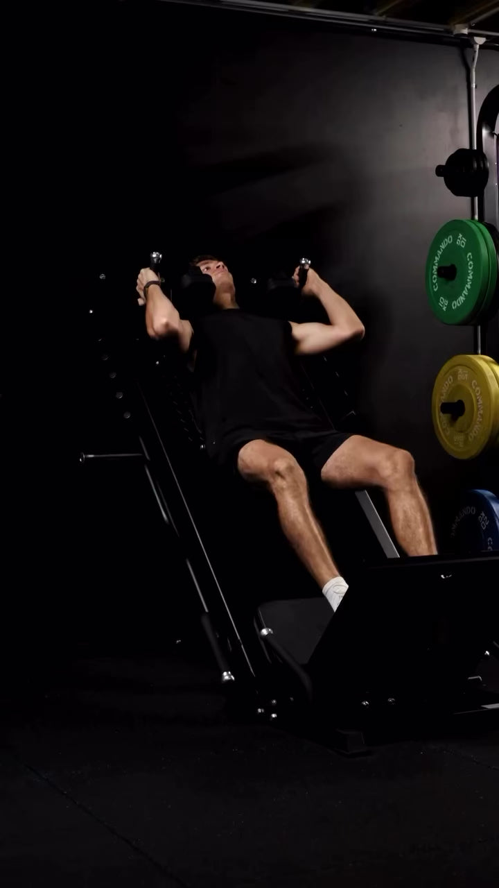 commando-leg-press-hack-squat-machine