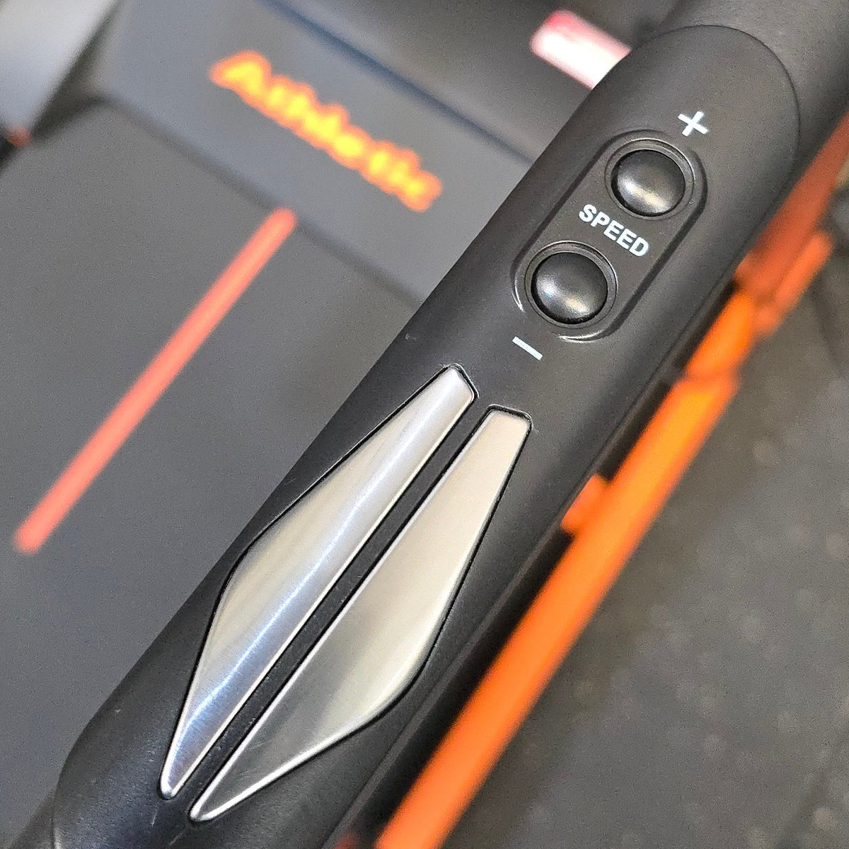 Athletic 610T Plus Folding Treadmill | Bluetooth & Auto Incline